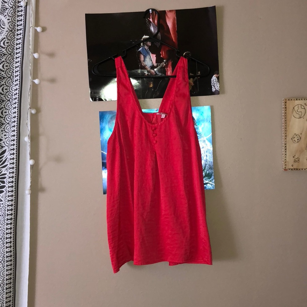 Bright tank top